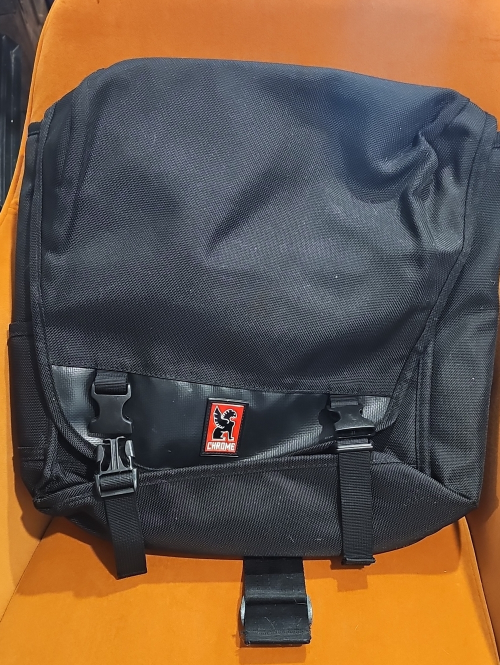 Chrome bike messenger bag